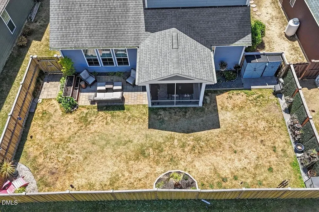 66 Flanders Lane Clayton NC 27520