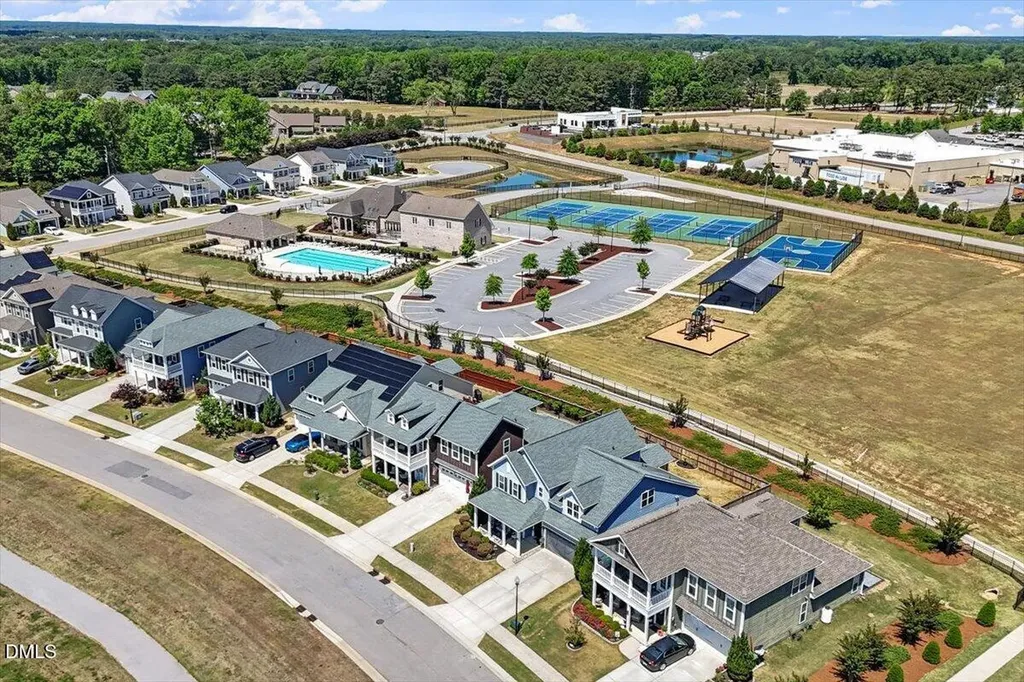 66 Flanders Lane Clayton NC 27520