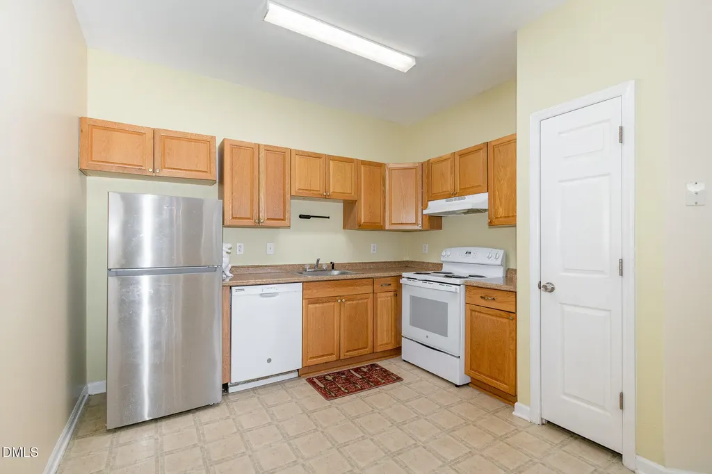1311 Canyon Rock Court Raleigh NC 27610
