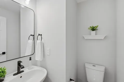 5411 Vista View Court Raleigh NC 27612