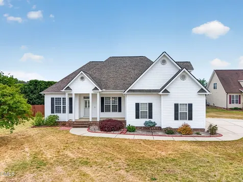 8101 Claybrooke Court Willow Springs NC 27592