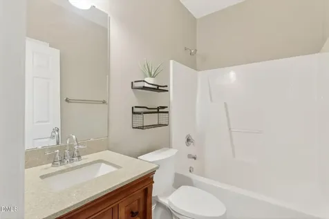 8101 Claybrooke Court Willow Springs NC 27592