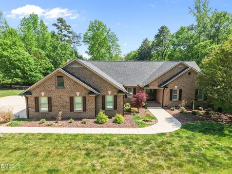 6788 Mcpherson Clay Road Liberty NC 27298