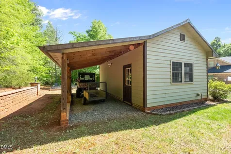 6788 Mcpherson Clay Road Liberty NC 27298