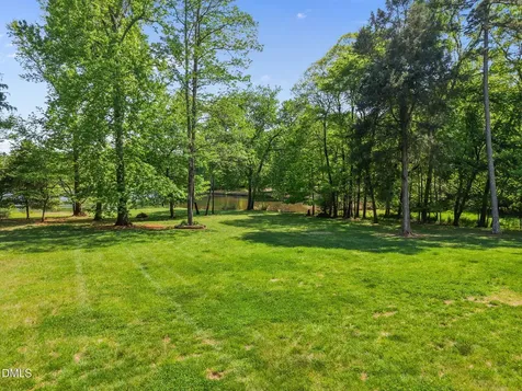 6788 Mcpherson Clay Road Liberty NC 27298
