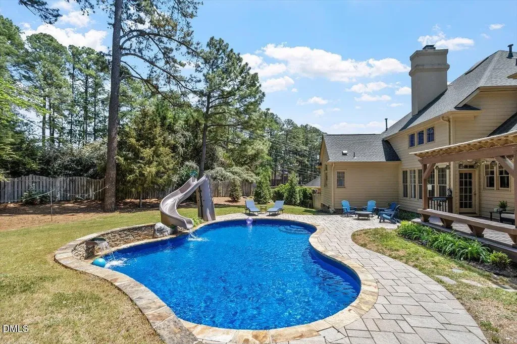 7253 Manor Oaks Drive Raleigh NC 27615