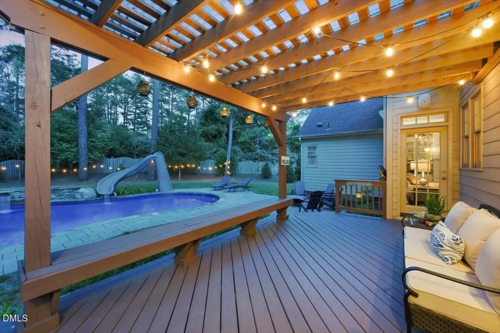 7253 Manor Oaks Drive Raleigh NC 27615