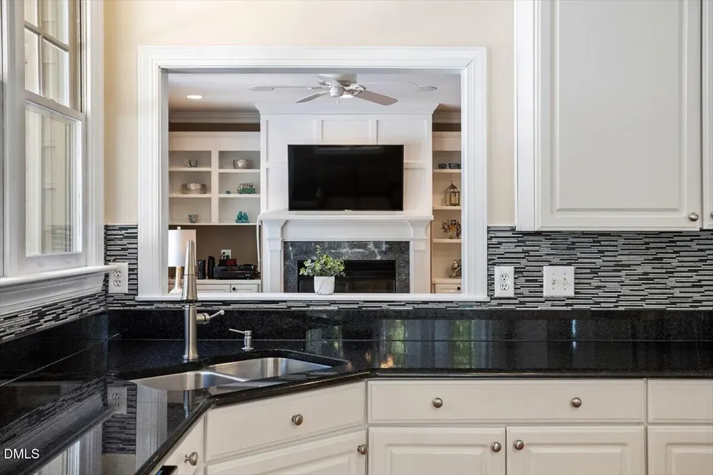 7253 Manor Oaks Drive Raleigh NC 27615