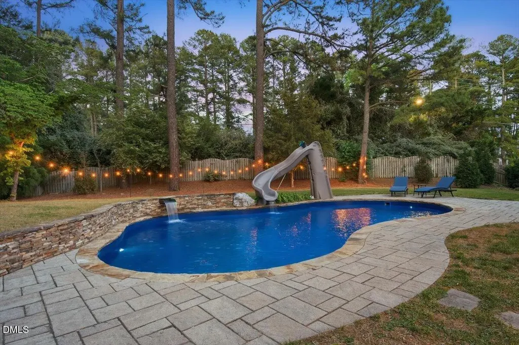 7253 Manor Oaks Drive Raleigh NC 27615