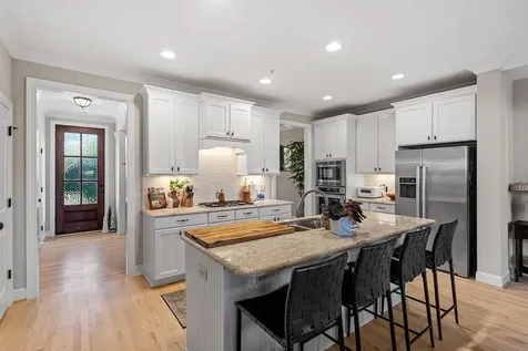2741 Oberlin Road Raleigh NC 27608