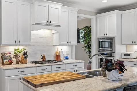 2741 Oberlin Road Raleigh NC 27608