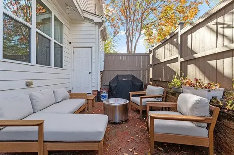 2741 Oberlin Road Raleigh NC 27608