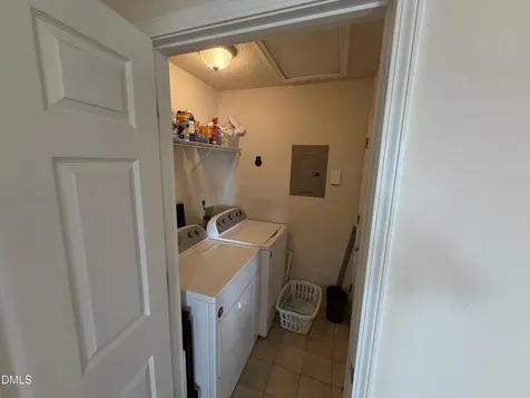 3696 Cotswold Avenue Greensboro NC 27410