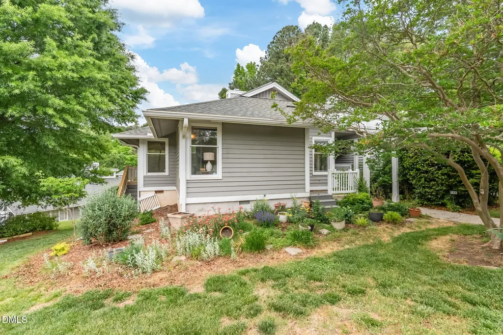 104 Homewood Drive Chapel Hill NC 27514