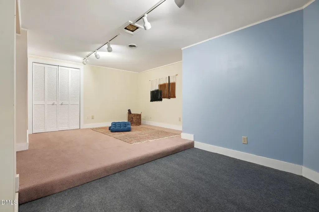 104 Homewood Drive Chapel Hill NC 27514