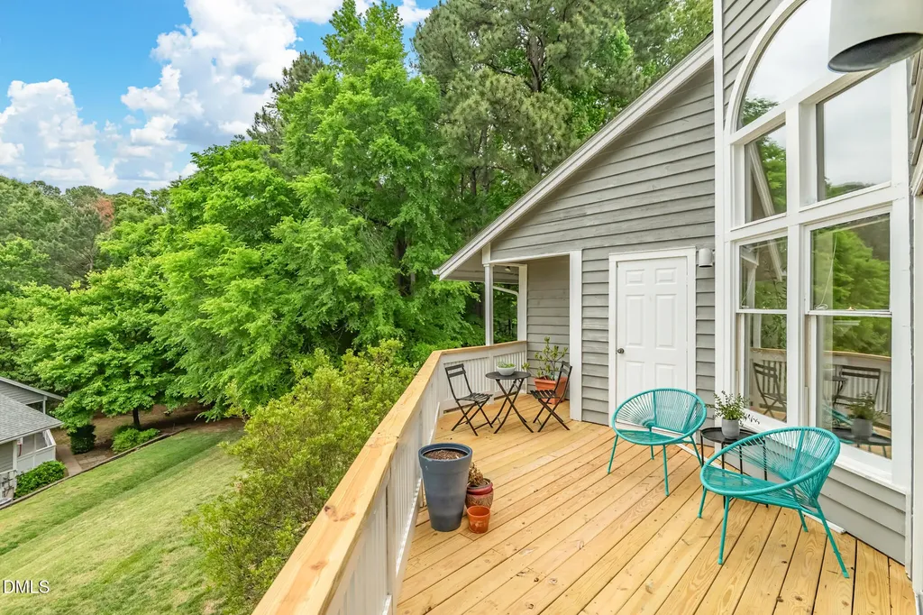 104 Homewood Drive Chapel Hill NC 27514