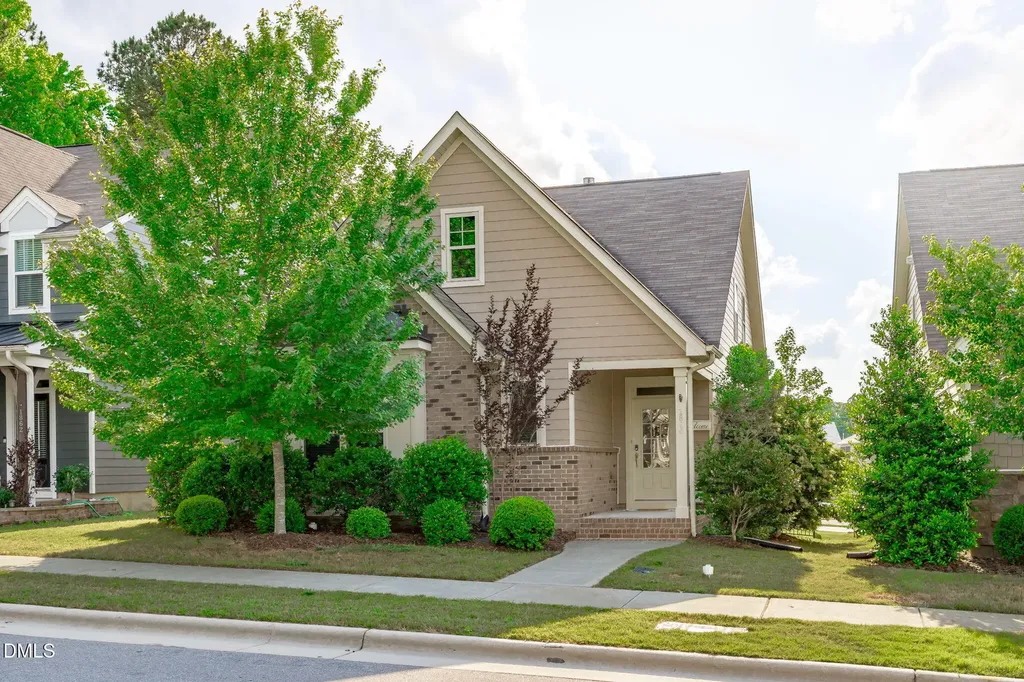 1860 Hammocks Beach Trail Apex NC 27502