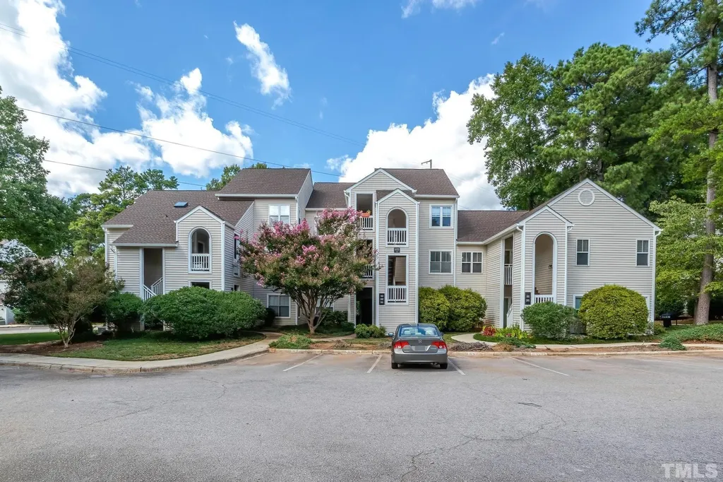 6020 Winterpointe Lane Raleigh NC 27606