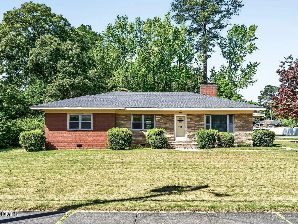 715 N Church Street Zebulon NC 27597