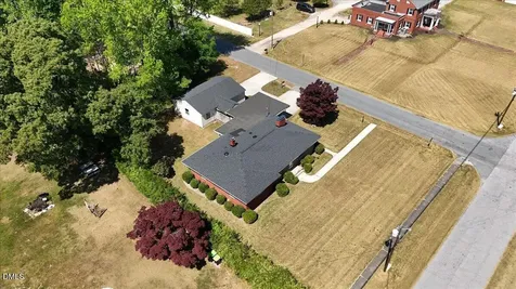 715 N Church Street Zebulon NC 27597