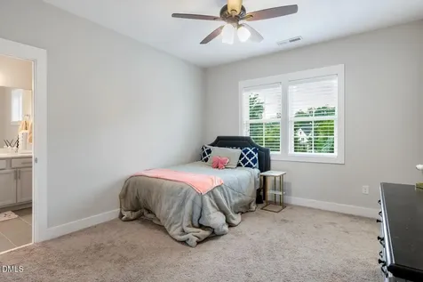 428 Skybluff Circle Fuquay Varina NC 27526