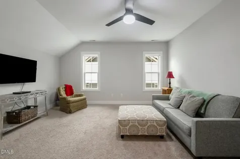 428 Skybluff Circle Fuquay Varina NC 27526