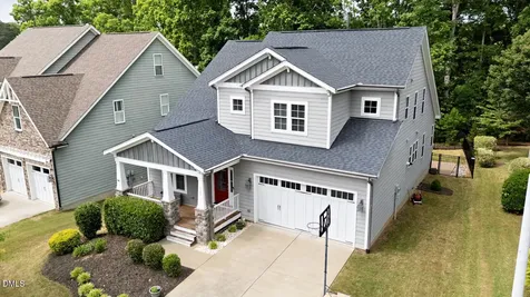 428 Skybluff Circle Fuquay Varina NC 27526