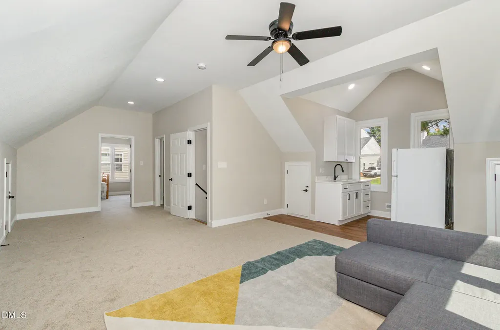 2324 Dahlgreen Road Raleigh NC 27615