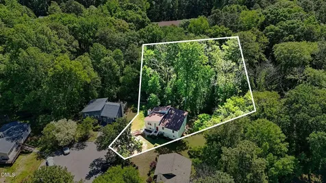10 Winchester Court Durham NC 27707