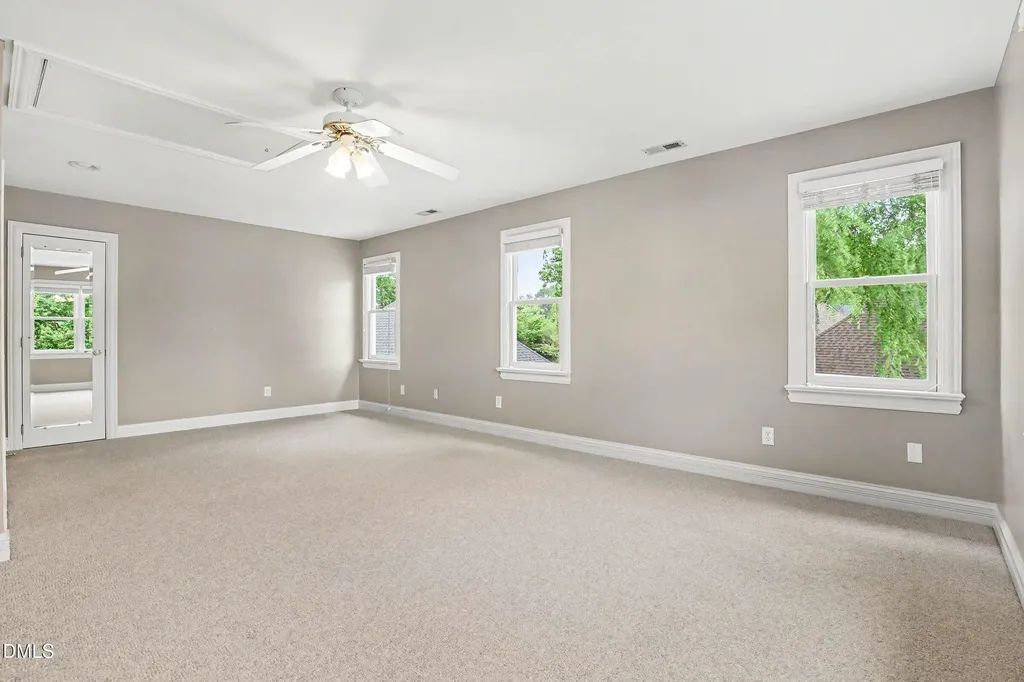 10054 Bost Chapel Hill NC 27517
