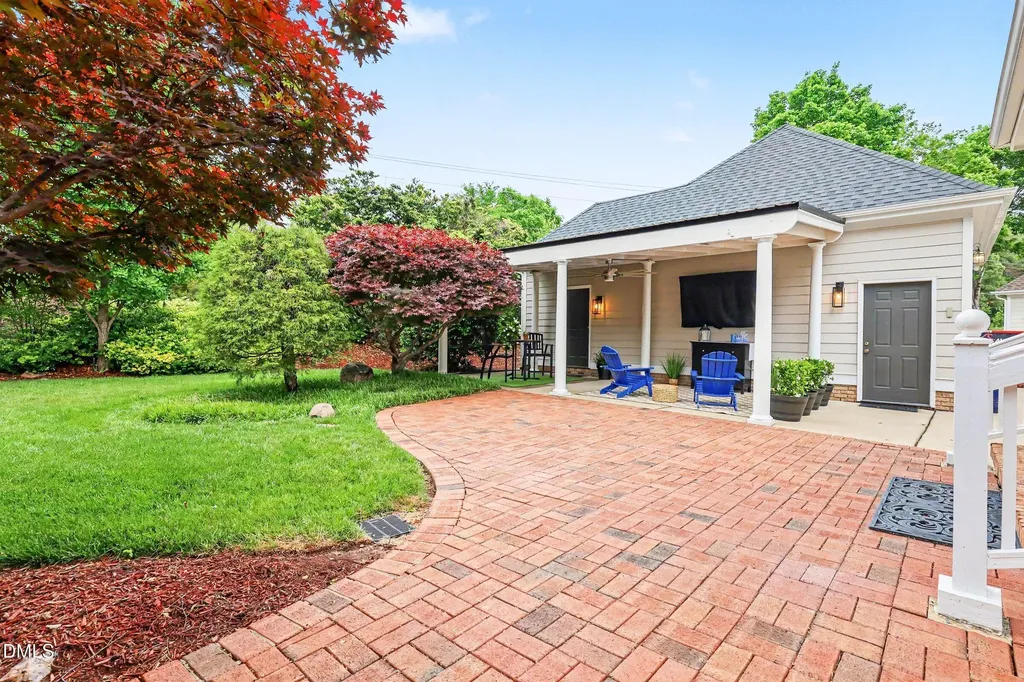 10054 Bost Chapel Hill NC 27517