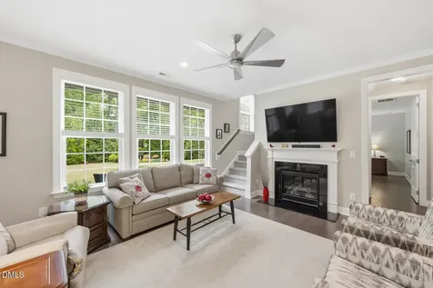 1325 Pulitzer Lane Durham NC 27703