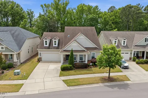 1325 Pulitzer Lane Durham NC 27703