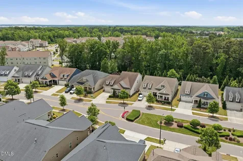 1325 Pulitzer Lane Durham NC 27703