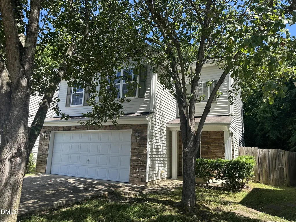 18 Grosbeak Lane Durham NC 27713
