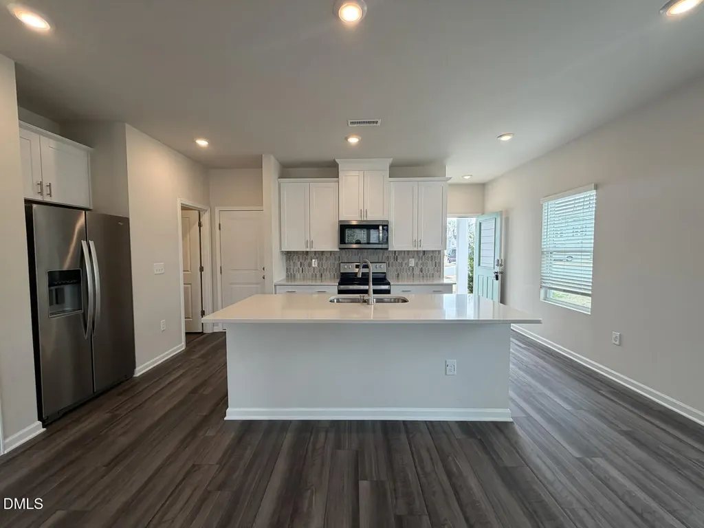 932 Clearhaven Lane Fuquay Varina NC 27526