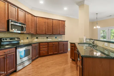 4104 Hansel Trace Burlington NC 27215