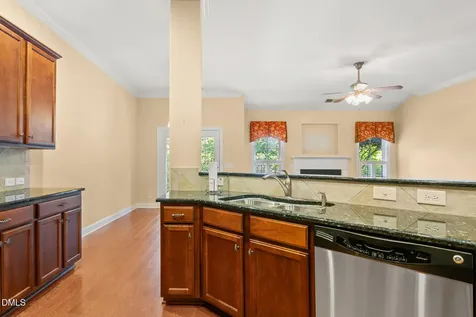 4104 Hansel Trace Burlington NC 27215