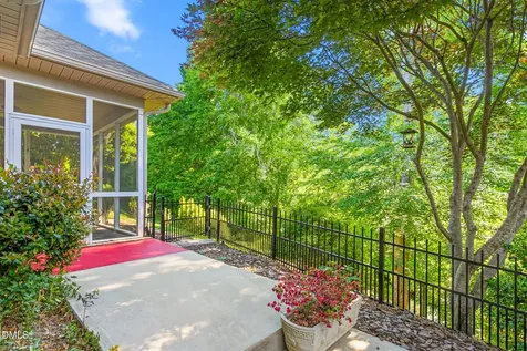 4104 Hansel Trace Burlington NC 27215