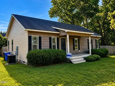 119 N Cross Street Angier NC 27501