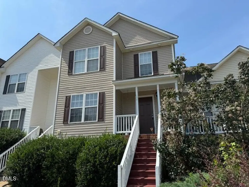 104 Piccadilly Court Clayton NC 27520