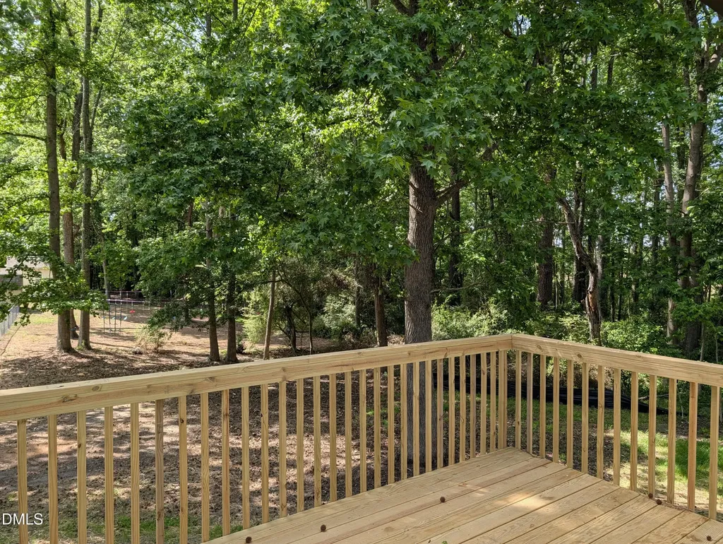 67 Oak Bluff Court Fuquay Varina NC 27526
