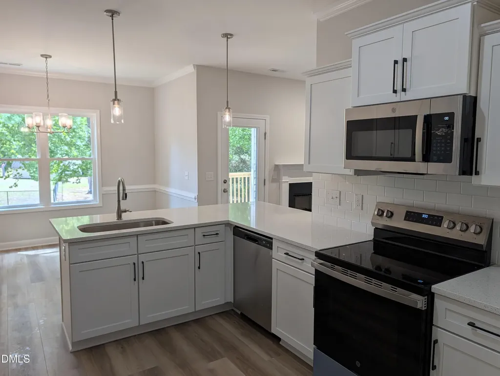 67 Oak Bluff Court Fuquay Varina NC 27526