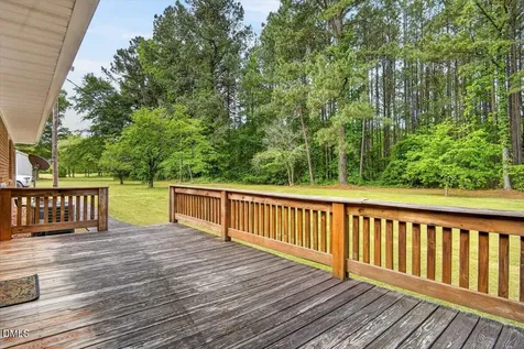 4086 Nc Hwy 39 S Henderson NC 27537