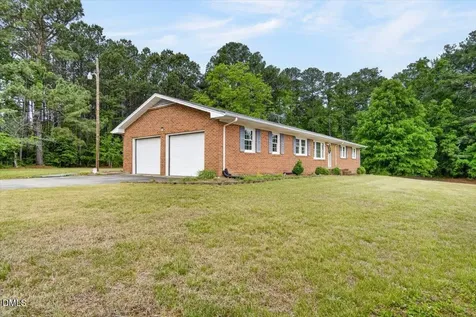 4086 Nc Hwy 39 S Henderson NC 27537