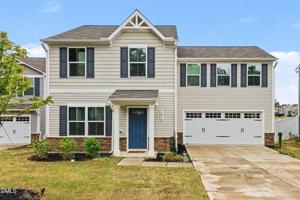 1476 Burgundy Bluff Lane Zebulon NC 27597
