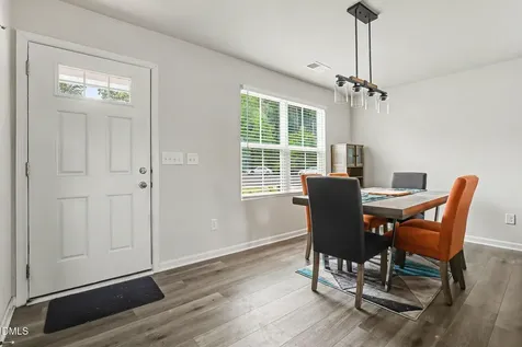 1476 Burgundy Bluff Lane Zebulon NC 27597