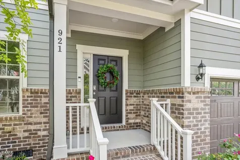 921 Lemster Lane Cary NC 27519