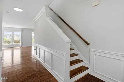 921 Lemster Lane Cary NC 27519