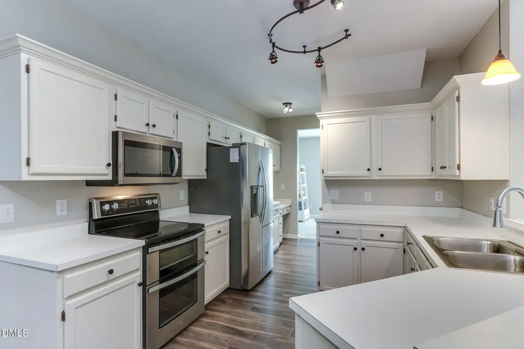 8805 Maplestead Drive Raleigh NC 27615